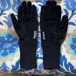 3M Thinsulate Black Winter Gloves; Size Medium; Never Worn!